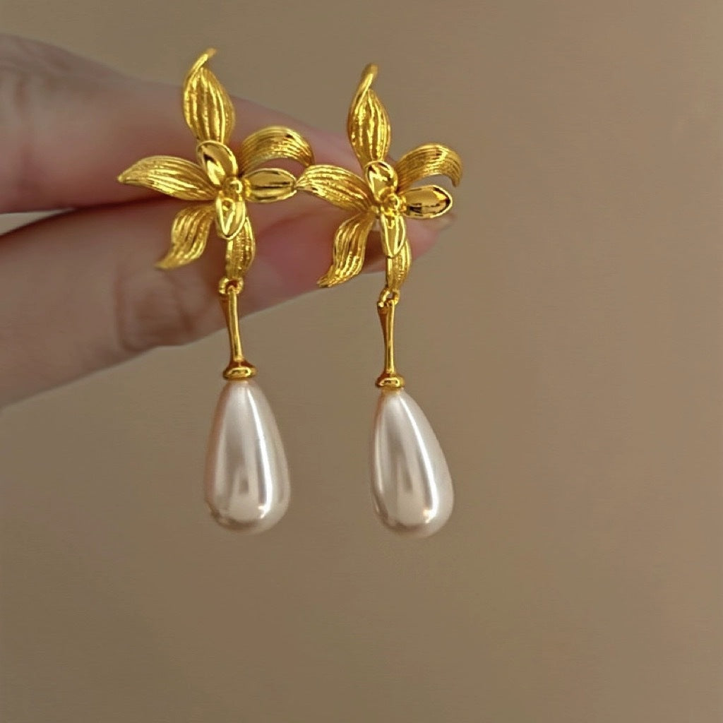 Royal Grace Earrings