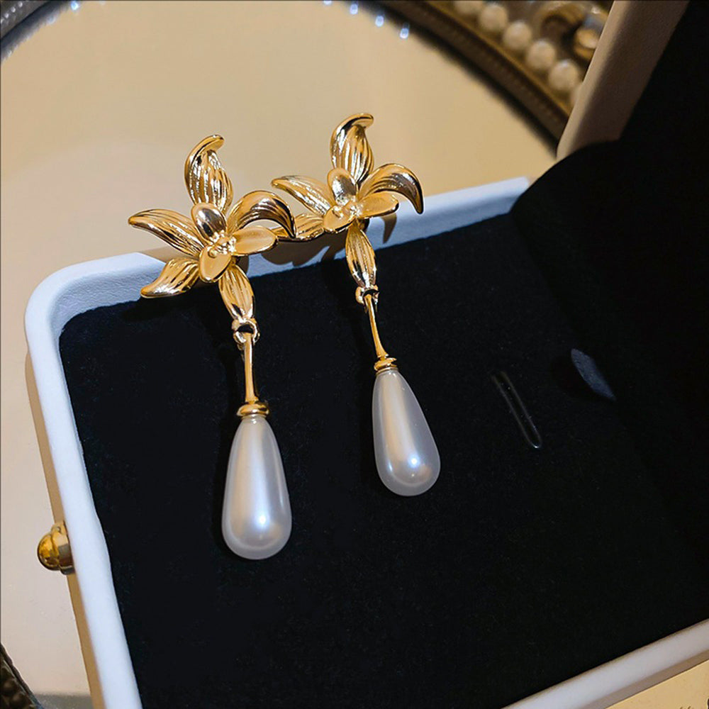 Royal Grace Earrings
