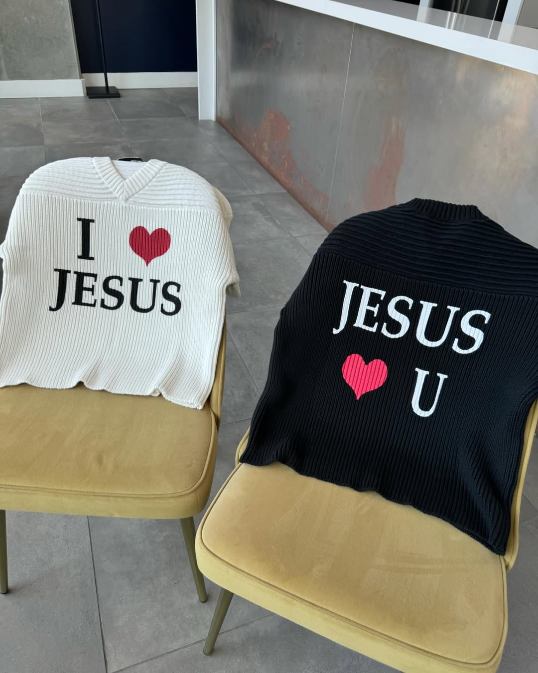 “I ❤️ Jesus” Knitted Tee