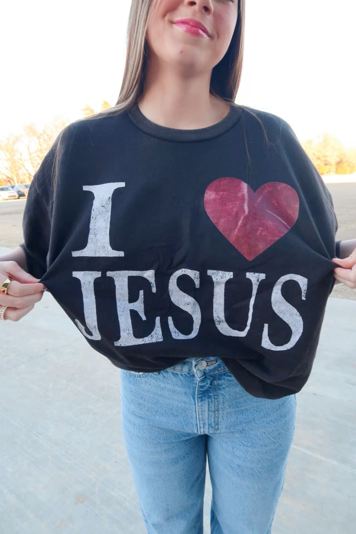 “I ❤️ Jesus” Black Statement Tee