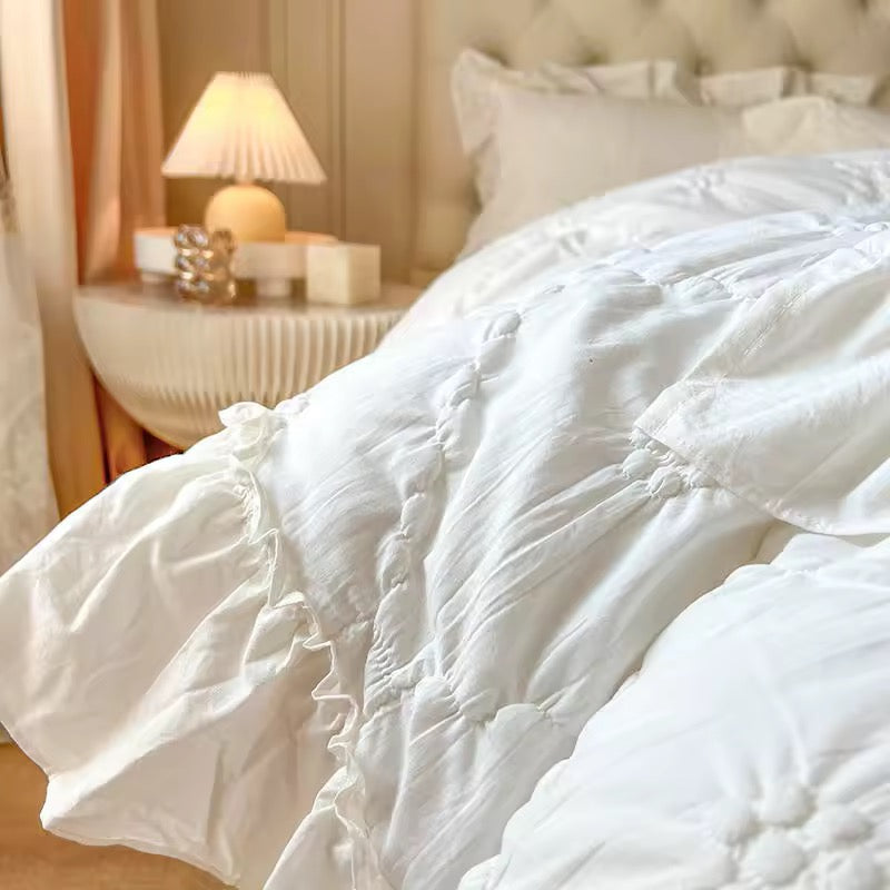 Velaria Ruffle Bedding Set
