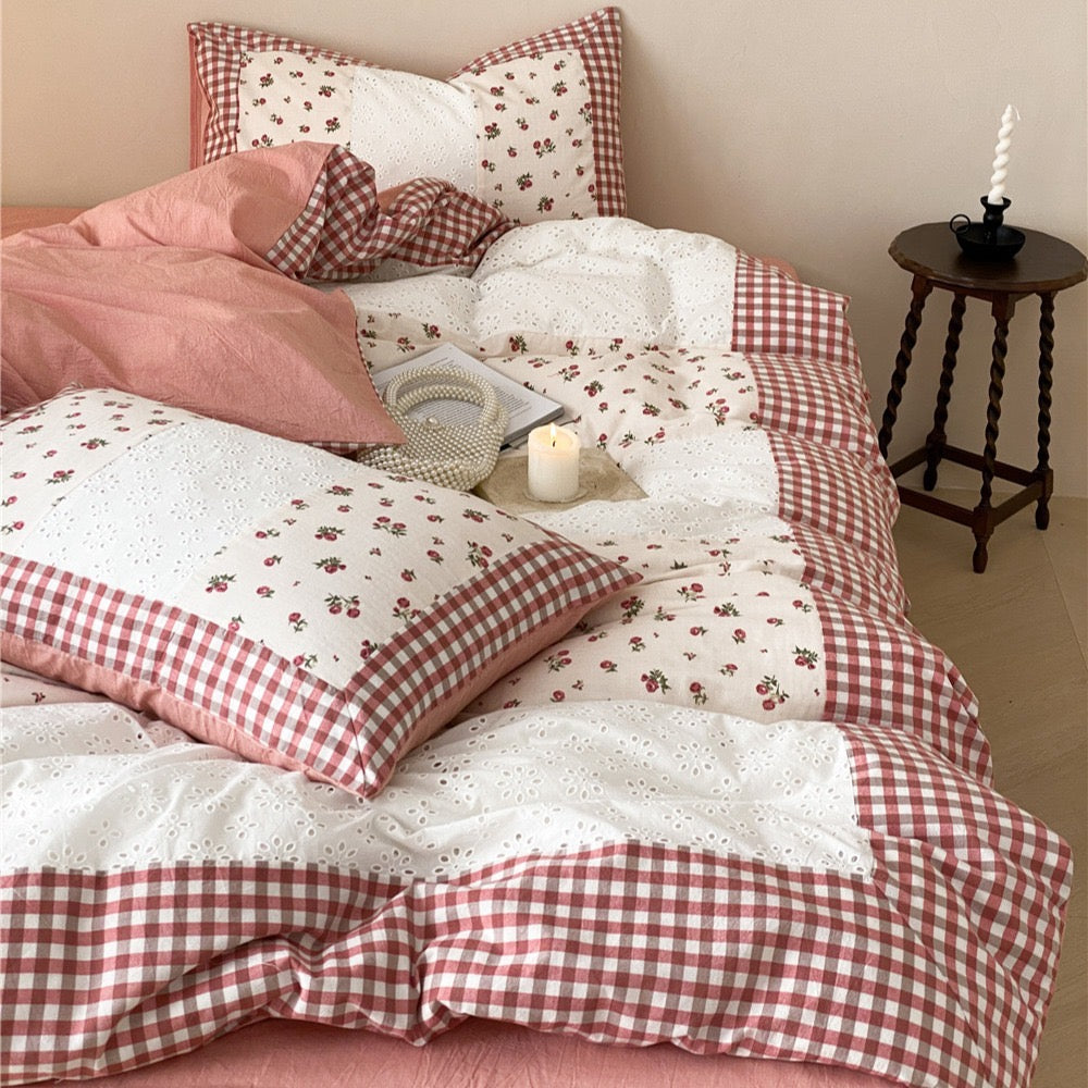 Belle Vintage Lace Bedding Set