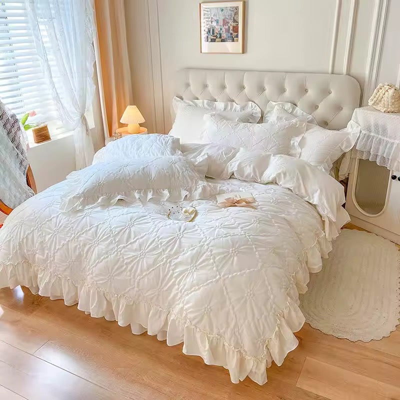 Velaria Ruffle Bedding Set