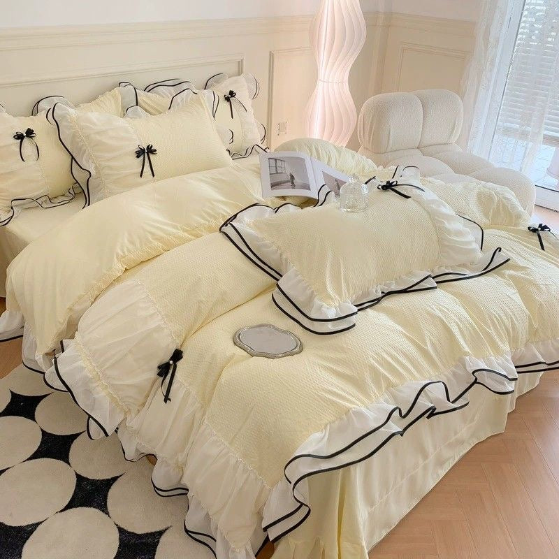 Cloud Petal Ruffle Bedding Set