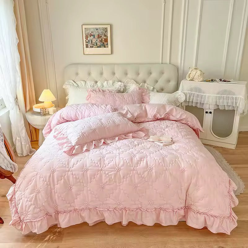 Velaria Ruffle Bedding Set