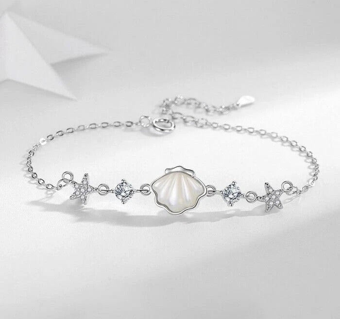 Coastal Scallop Shell Bracelet