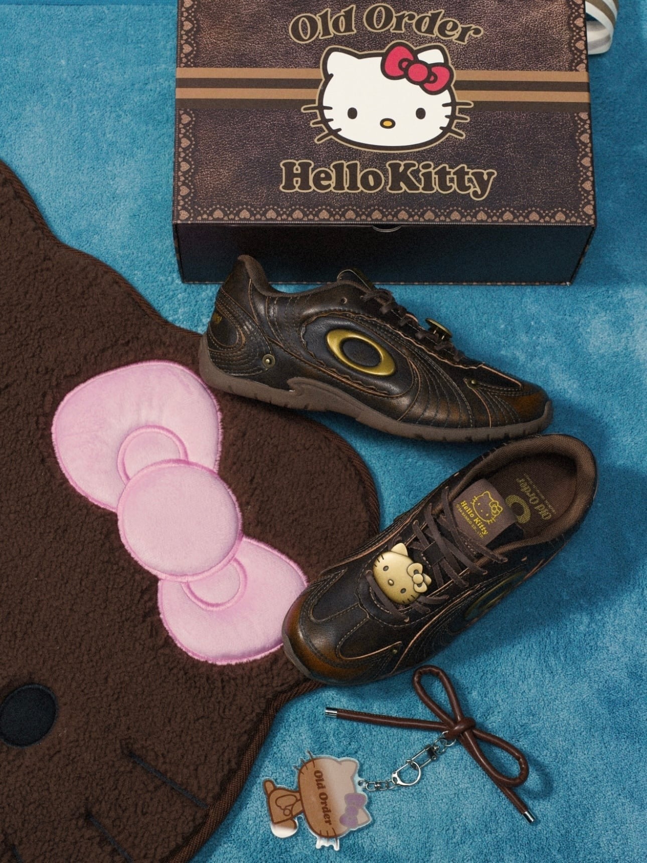 Old Order Hello Kitty Sneakers