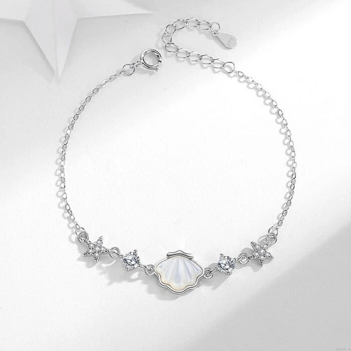 Coastal Scallop Shell Bracelet