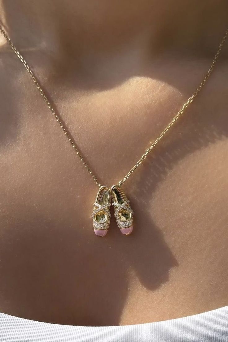 Ballerina En Pointe Necklace