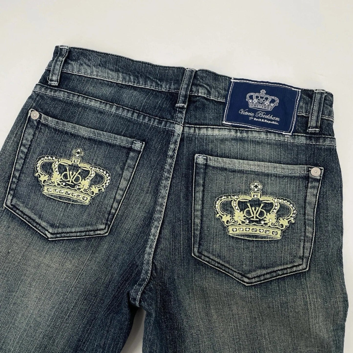 Crown Embroidery Pockets Jeans