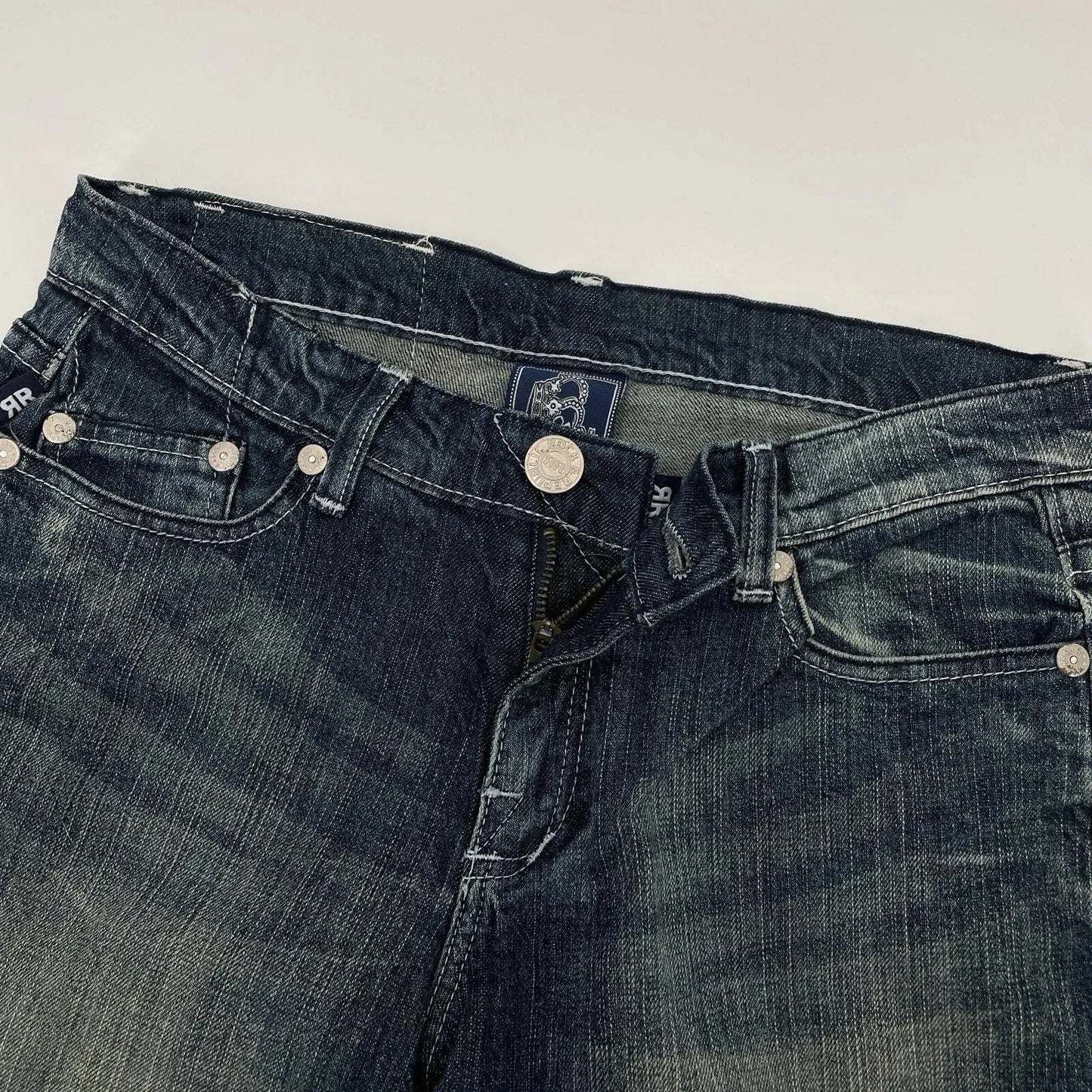 Crown Embroidery Pockets Jeans