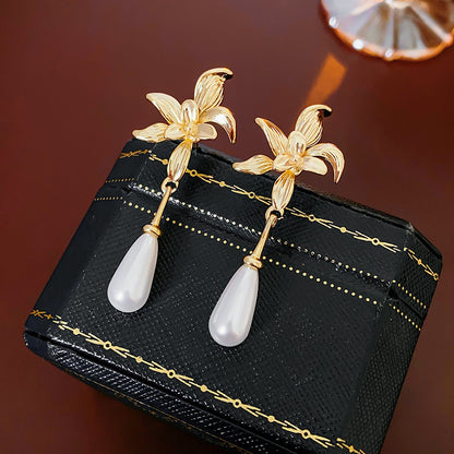 Royal Grace Earrings