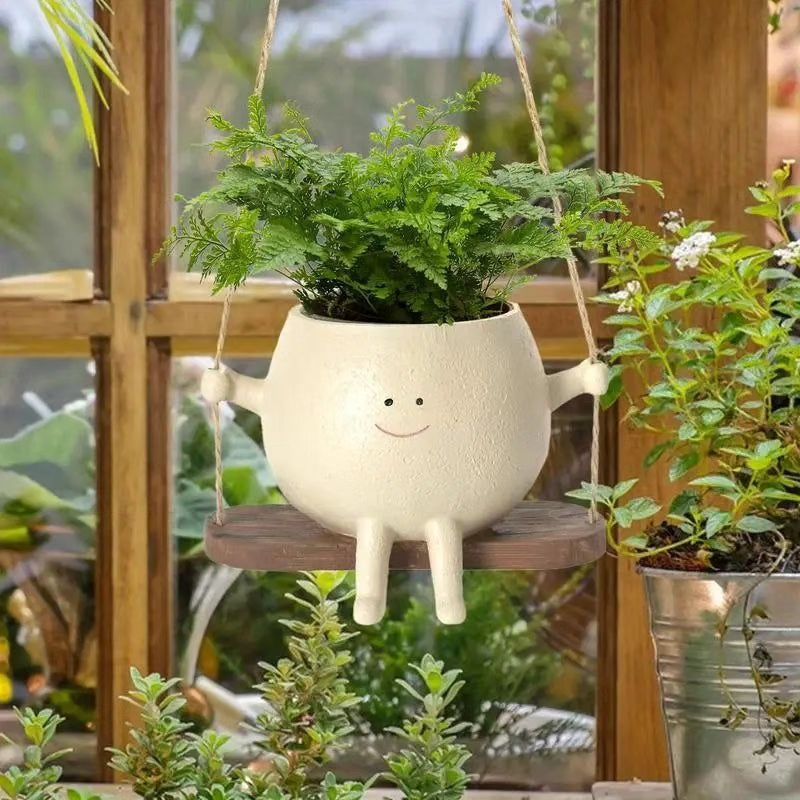 Swinging Plant Pot