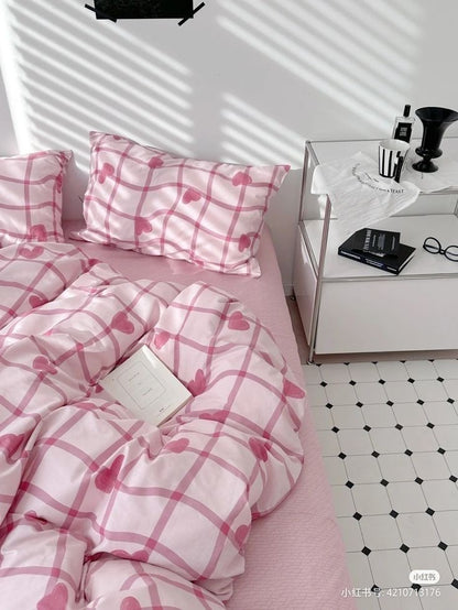 Sweetheart Grid Pink Bedding Set