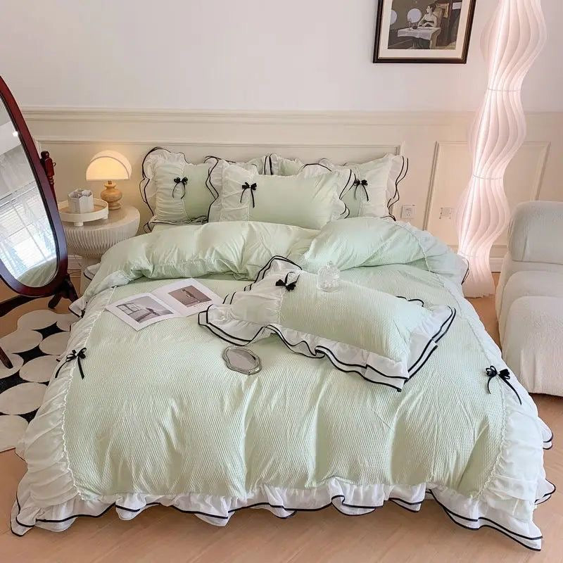 Cloud Petal Ruffle Bedding Set