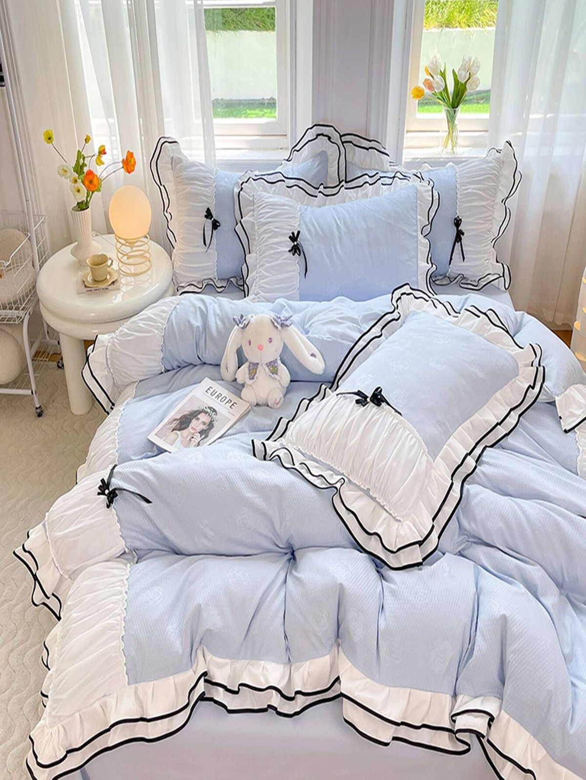 Cloud Petal Ruffle Bedding Set