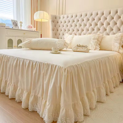 Beige French Princess Lace Bedding set