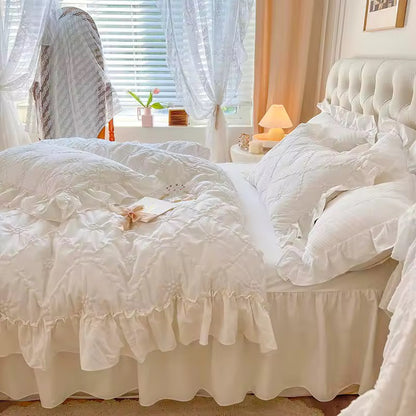 Velaria Ruffle Bedding Set