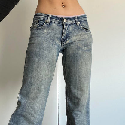 Crown Embroidery Pockets Jeans
