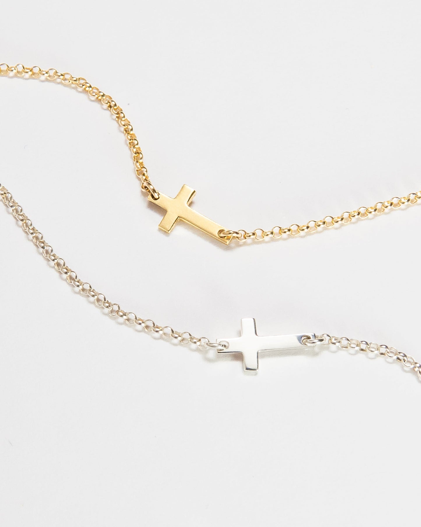 Ever Faithful Cross Bracelet