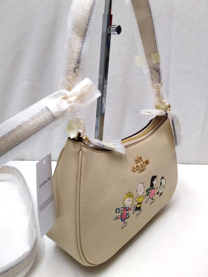 CCH Peanuts Shoulder Bag
