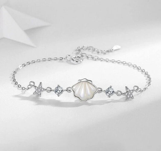 Coastal Scallop Shell Bracelet