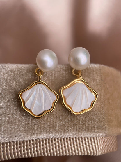 Pearl Seashell Studs Earring