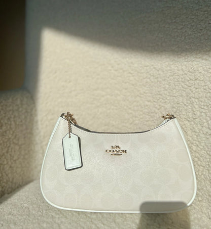 CCH Canvas Shoulder Bag