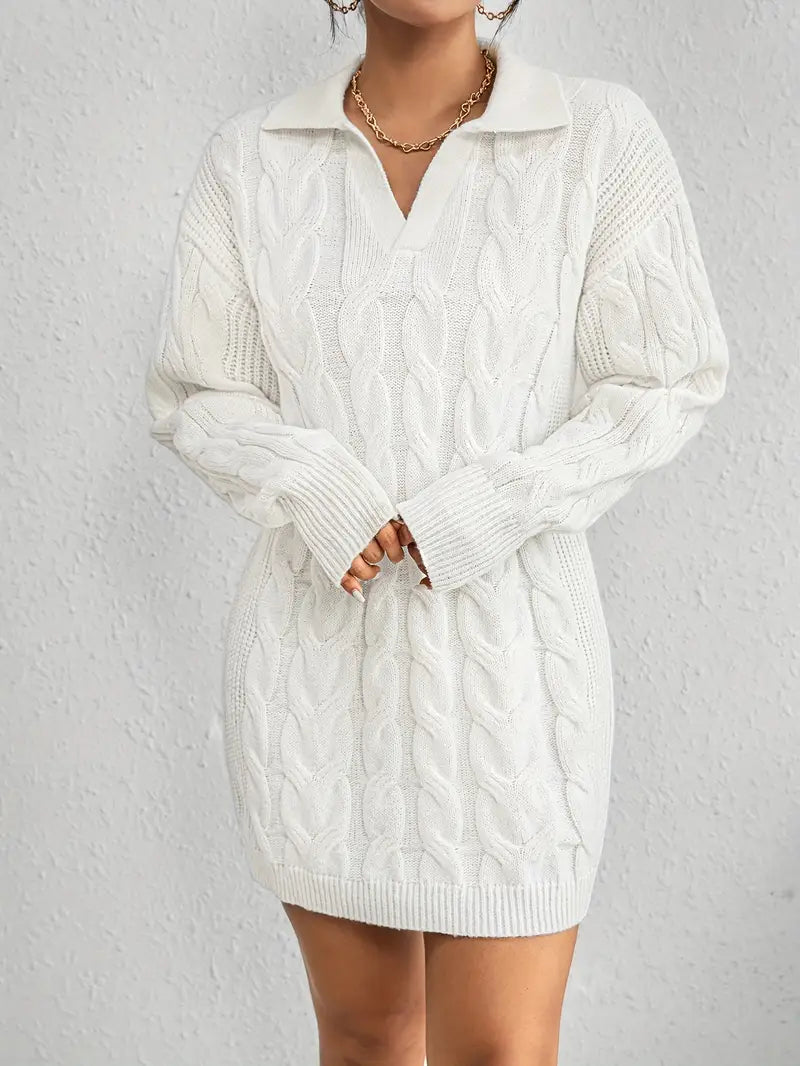 Robe pull en tricot torsadé à col